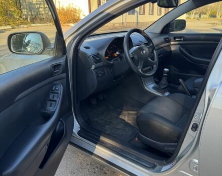 Бежевый Тойота Авенсис, объемом двигателя 2 л и пробегом 250 тыс. км за 3450 $, фото 10 на Automoto.ua