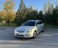 Бежевый Тойота Авенсис, объемом двигателя 2 л и пробегом 250 тыс. км за 3450 $, фото 9 на Automoto.ua