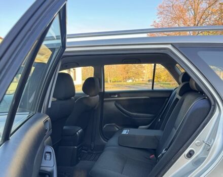 Бежевый Тойота Авенсис, объемом двигателя 2 л и пробегом 250 тыс. км за 3450 $, фото 19 на Automoto.ua