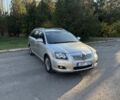 Бежевый Тойота Авенсис, объемом двигателя 2 л и пробегом 250 тыс. км за 3450 $, фото 2 на Automoto.ua