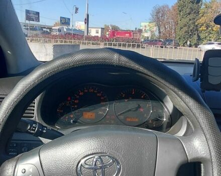 Бежевый Тойота Авенсис, объемом двигателя 2 л и пробегом 350 тыс. км за 2150 $, фото 4 на Automoto.ua