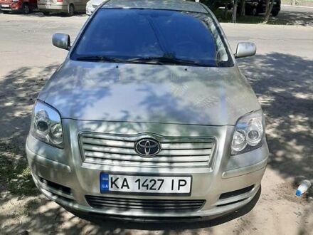 Тойота Авенсис 2005 в Киеве на Automoto.ua Бежевый Тойота Авенсис, объемом двигателя 1.8 л и пробегом 227 тыс. км за 5400 $, фото 1 на Automoto.ua
