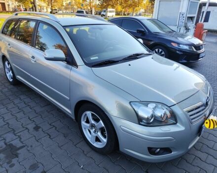 Бежевий Тойота Авенсіс, об'ємом двигуна 2 л та пробігом 263 тис. км за 6500 $, фото 1 на Automoto.ua