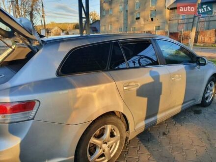 Тойота Авенсис 2009 в Черновцах на Automoto.ua Бежевый Тойота Авенсис, объемом двигателя 2 л и пробегом 290 тыс. км за 8200 $, фото 1 на Automoto.ua