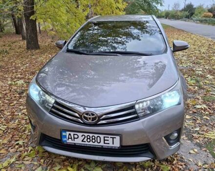 Бежевый Тойота Авенсис, объемом двигателя 1.3 л и пробегом 213 тыс. км за 11000 $, фото 1 на Automoto.ua