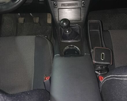 Черный Тойота Авенсис, объемом двигателя 2 л и пробегом 147 тыс. км за 8000 $, фото 9 на Automoto.ua
