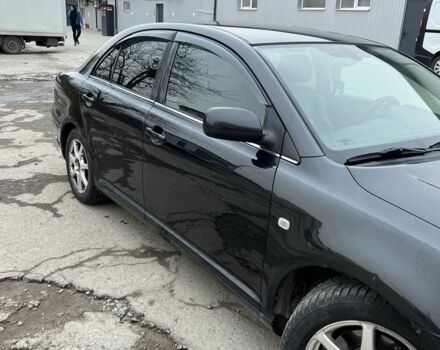 Черный Тойота Авенсис, объемом двигателя 2 л и пробегом 363 тыс. км за 4500 $, фото 1 на Automoto.ua