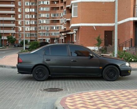 Черный Тойота Авенсис, объемом двигателя 2 л и пробегом 461 тыс. км за 3500 $, фото 9 на Automoto.ua