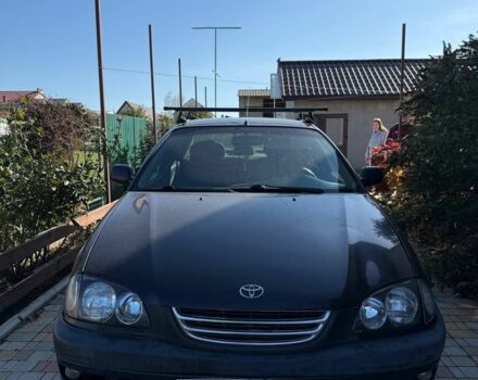 Черный Тойота Авенсис, объемом двигателя 1.8 л и пробегом 400 тыс. км за 2599 $, фото 2 на Automoto.ua