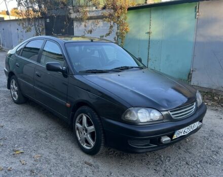 Чорний Тойота Авенсіс, об'ємом двигуна 1.6 л та пробігом 256 тис. км за 2450 $, фото 3 на Automoto.ua