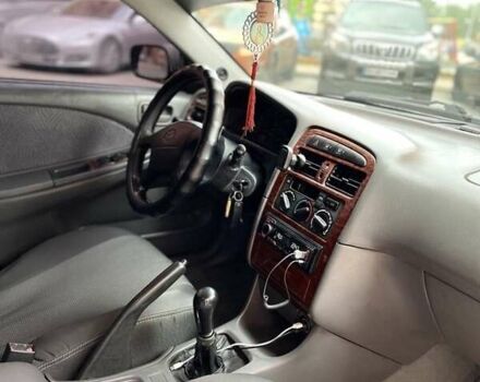 Чорний Тойота Авенсіс, об'ємом двигуна 2 л та пробігом 461 тис. км за 3300 $, фото 10 на Automoto.ua