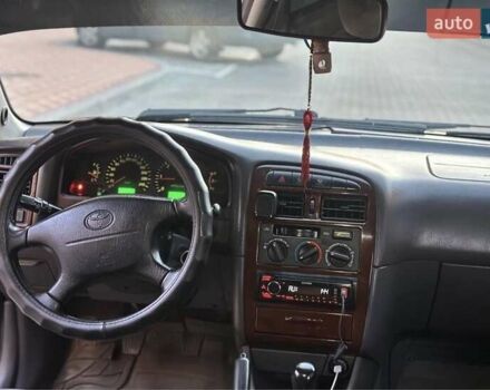 Чорний Тойота Авенсіс, об'ємом двигуна 2 л та пробігом 461 тис. км за 3300 $, фото 6 на Automoto.ua