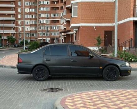 Чорний Тойота Авенсіс, об'ємом двигуна 2 л та пробігом 461 тис. км за 3300 $, фото 8 на Automoto.ua