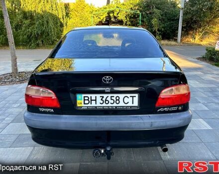 Черный Тойота Авенсис, объемом двигателя 2 л и пробегом 255 тыс. км за 3150 $, фото 4 на Automoto.ua
