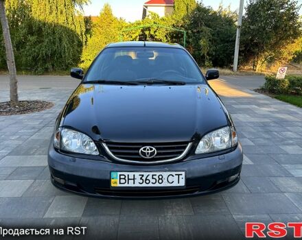 Черный Тойота Авенсис, объемом двигателя 2 л и пробегом 255 тыс. км за 3150 $, фото 1 на Automoto.ua