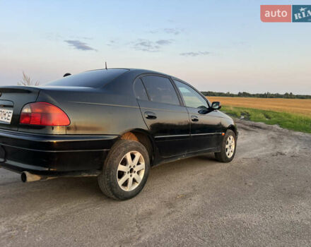 Чорний Тойота Авенсіс, об'ємом двигуна 1.99 л та пробігом 252 тис. км за 3300 $, фото 2 на Automoto.ua