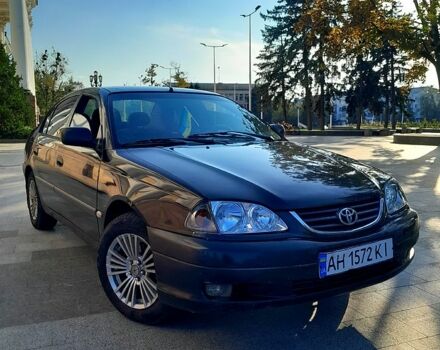 Черный Тойота Авенсис, объемом двигателя 1.8 л и пробегом 186 тыс. км за 1640 $, фото 1 на Automoto.ua
