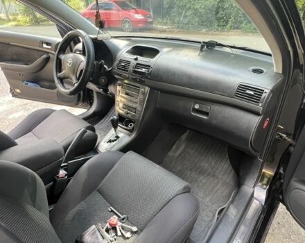 Чорний Тойота Авенсіс, об'ємом двигуна 2 л та пробігом 250 тис. км за 60000 $, фото 7 на Automoto.ua