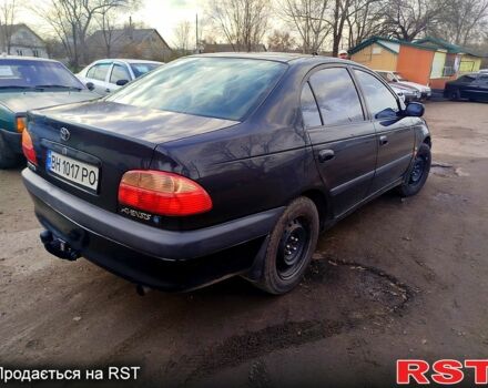 Чорний Тойота Авенсіс, об'ємом двигуна 1.8 л та пробігом 250 тис. км за 3000 $, фото 3 на Automoto.ua