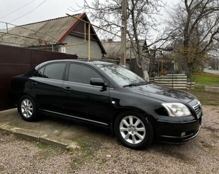 Черный Тойота Авенсис, объемом двигателя 2 л и пробегом 300 тыс. км за 4200 $, фото 5 на Automoto.ua