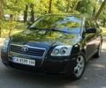 Черный Тойота Авенсис, объемом двигателя 2 л и пробегом 221 тыс. км за 5500 $, фото 2 на Automoto.ua