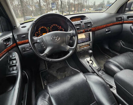 Чорний Тойота Авенсіс, об'ємом двигуна 2 л та пробігом 264 тис. км за 4450 $, фото 6 на Automoto.ua