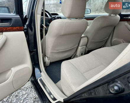 Черный Тойота Авенсис, объемом двигателя 1.79 л и пробегом 335 тыс. км за 4450 $, фото 12 на Automoto.ua