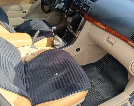 Чорний Тойота Авенсіс, об'ємом двигуна 1.8 л та пробігом 279 тис. км за 6000 $, фото 8 на Automoto.ua