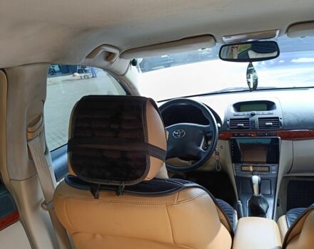 Чорний Тойота Авенсіс, об'ємом двигуна 1.8 л та пробігом 279 тис. км за 6000 $, фото 13 на Automoto.ua