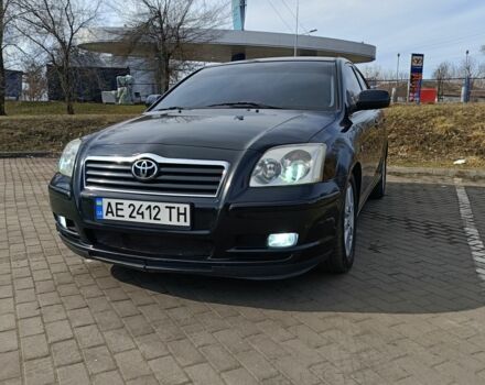 Чорний Тойота Авенсіс, об'ємом двигуна 1.8 л та пробігом 279 тис. км за 6000 $, фото 1 на Automoto.ua