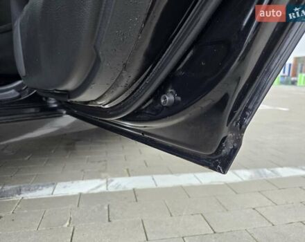 Черный Тойота Авенсис, объемом двигателя 2 л и пробегом 350 тыс. км за 4999 $, фото 29 на Automoto.ua