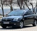 Черный Тойота Авенсис, объемом двигателя 1.8 л и пробегом 250 тыс. км за 6900 $, фото 3 на Automoto.ua