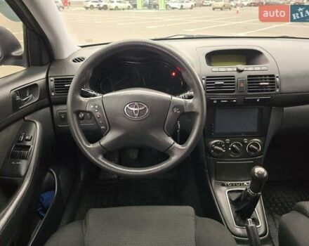 Черный Тойота Авенсис, объемом двигателя 2 л и пробегом 350 тыс. км за 4999 $, фото 15 на Automoto.ua