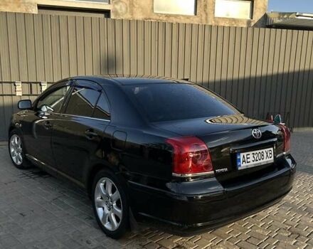 Черный Тойота Авенсис, объемом двигателя 1.79 л и пробегом 183 тыс. км за 6200 $, фото 4 на Automoto.ua