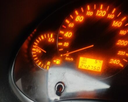 Черный Тойота Авенсис, объемом двигателя 2 л и пробегом 240 тыс. км за 5500 $, фото 2 на Automoto.ua