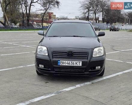 Черный Тойота Авенсис, объемом двигателя 2 л и пробегом 350 тыс. км за 4999 $, фото 2 на Automoto.ua