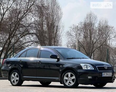 Чорний Тойота Авенсіс, об'ємом двигуна 1.8 л та пробігом 250 тис. км за 6900 $, фото 1 на Automoto.ua