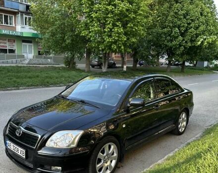Черный Тойота Авенсис, объемом двигателя 1.79 л и пробегом 183 тыс. км за 6200 $, фото 2 на Automoto.ua