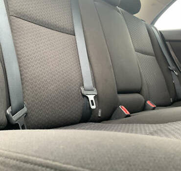 Черный Тойота Авенсис, объемом двигателя 1.8 л и пробегом 199 тыс. км за 6999 $, фото 7 на Automoto.ua