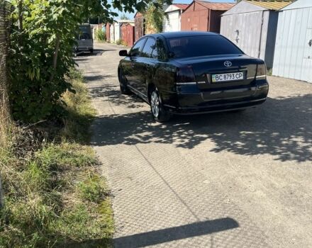 Чорний Тойота Авенсіс, об'ємом двигуна 1.8 л та пробігом 216 тис. км за 6600 $, фото 3 на Automoto.ua