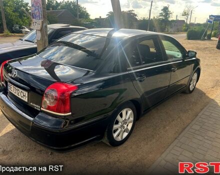 Чорний Тойота Авенсіс, об'ємом двигуна 2 л та пробігом 300 тис. км за 6400 $, фото 2 на Automoto.ua