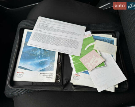 Чорний Тойота Авенсіс, об'ємом двигуна 1.79 л та пробігом 180 тис. км за 7590 $, фото 28 на Automoto.ua