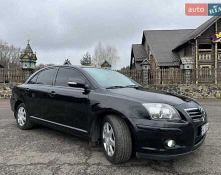 Чорний Тойота Авенсіс, об'ємом двигуна 1.79 л та пробігом 180 тис. км за 7590 $, фото 5 на Automoto.ua