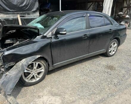 Черный Тойота Авенсис, объемом двигателя 1.8 л и пробегом 1000 тыс. км за 4000 $, фото 3 на Automoto.ua