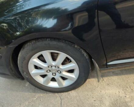 Черный Тойота Авенсис, объемом двигателя 1.8 л и пробегом 320 тыс. км за 7200 $, фото 81 на Automoto.ua