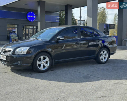 Чорний Тойота Авенсіс, об'ємом двигуна 1.8 л та пробігом 212 тис. км за 5600 $, фото 1 на Automoto.ua