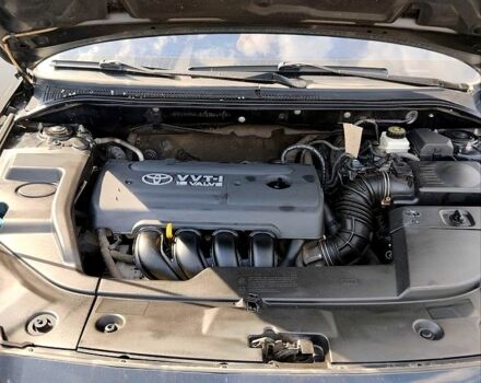 Чорний Тойота Авенсіс, об'ємом двигуна 1.8 л та пробігом 114 тис. км за 7400 $, фото 6 на Automoto.ua
