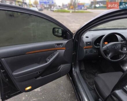 Черный Тойота Авенсис, объемом двигателя 1.8 л и пробегом 190 тыс. км за 7100 $, фото 15 на Automoto.ua