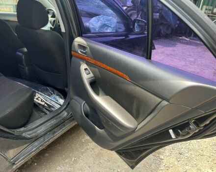 Черный Тойота Авенсис, объемом двигателя 1.8 л и пробегом 1000 тыс. км за 4000 $, фото 6 на Automoto.ua