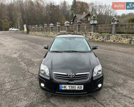 Чорний Тойота Авенсіс, об'ємом двигуна 1.79 л та пробігом 180 тис. км за 7590 $, фото 1 на Automoto.ua